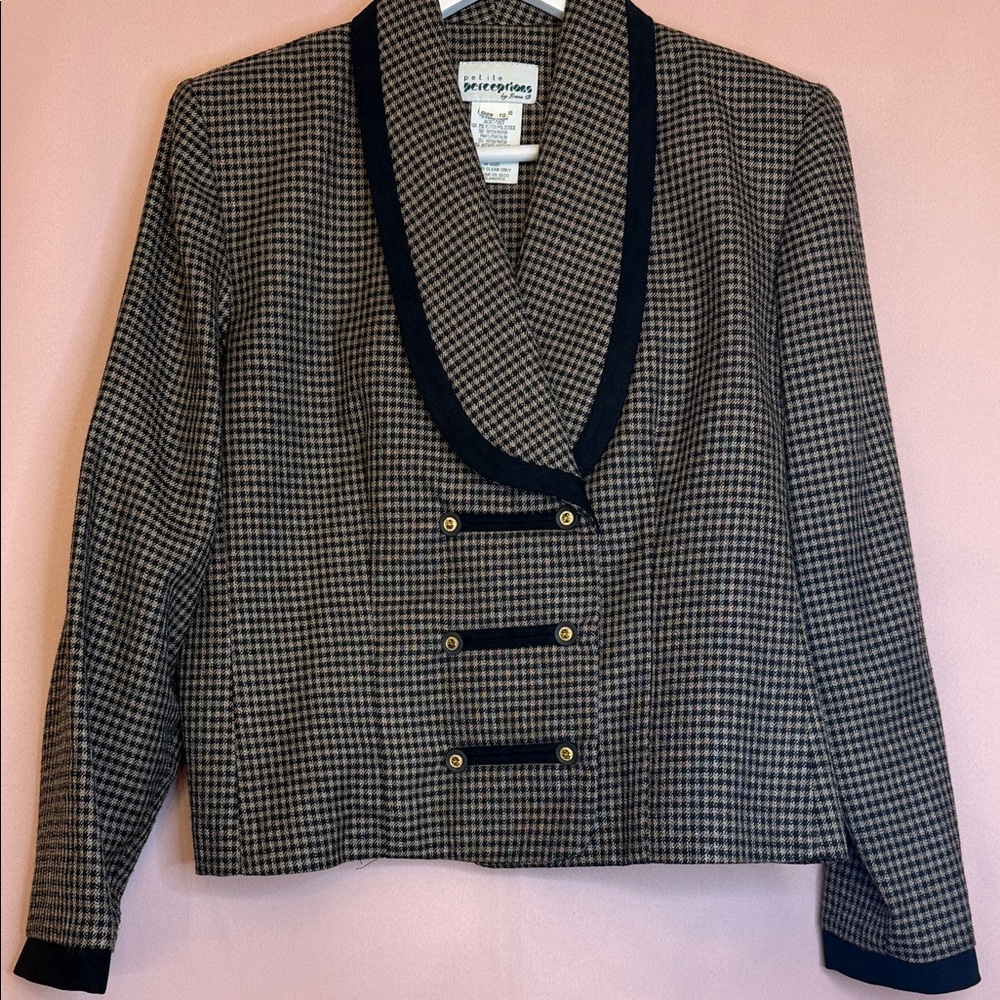 Vintage Cropped Blazer | Chic Preppy Luxe Look